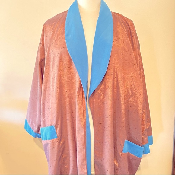 Vintage | Intimates & Sleepwear | Incredible Reversible All Silk ...